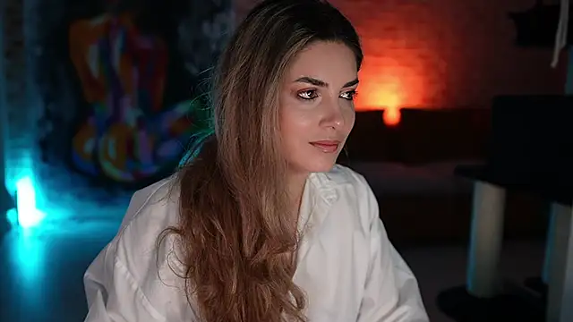  Allie  online show from March 15, 2025, 5:41 am