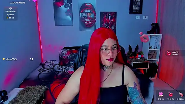 Snapshot of Veronika_metal chatting on September 15, 2025, 6:19 pm Veronika metal online show from September 15, 2025, 6:19 pm