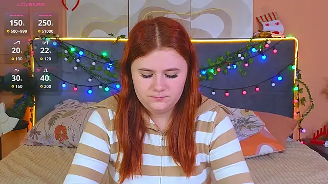 Eva Starlight online show from December 23, 2025, 6:56 am