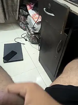 sjs71855 online show from April 21, 2026, 7:26 am