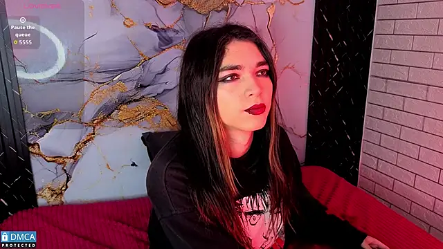 MaeveKuro online show from April 2, 2026, 3:13 am