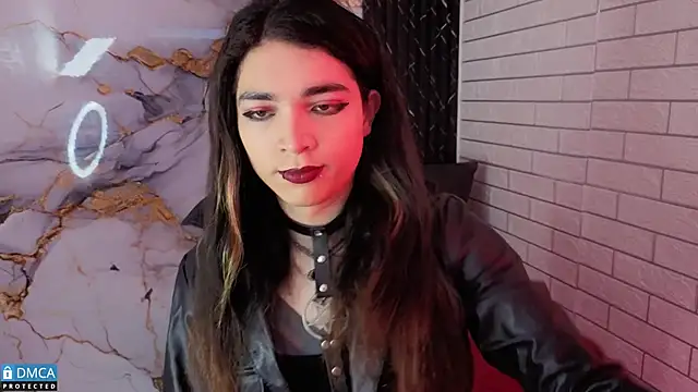 MaeveKuro online show from April 20, 2026, 3:20 am