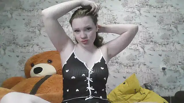 Snapshot of Eveline_May chatting on March 14, 2025, 3:14 pm Eveline May online show from March 14, 2025, 3:14 pm