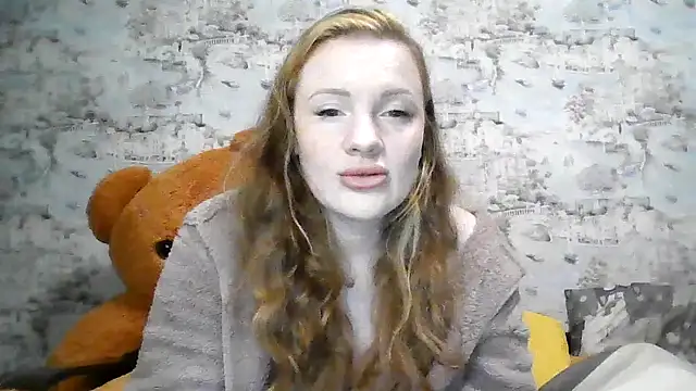 Snapshot of Eveline_May chatting on October 6, 2025, 6:08 pm Eveline May online show from October 6, 2025, 6:08 pm