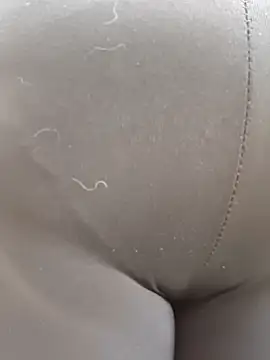 roxanasexy2025 online show from March 14, 2026, 5:41 pm