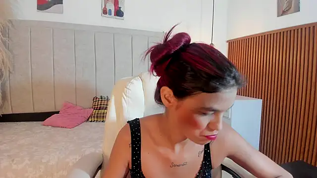 Snapshot of gime_lara chatting on May 21, 2026, 12:57 pm gime lara online show from May 21, 2026, 12:57 pm