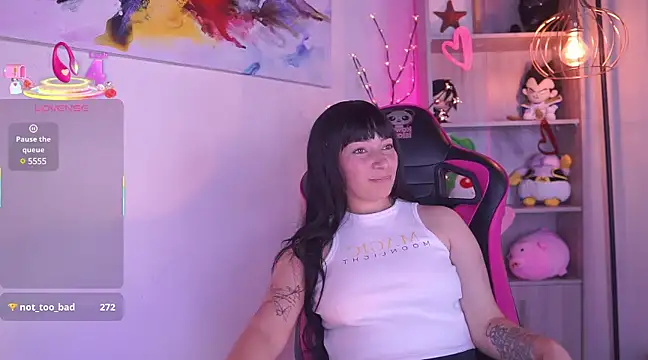 Snapshot of issa_monterrey chatting on February 26, 2025, 12:30 am issa monterrey online show from February 26, 2025, 12:30 am
