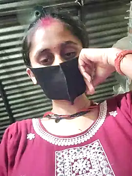 Divya Chandok online show from September 20, 2025, 8:03 pm