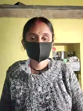 Divya Chandok online show from November 14, 2025, 8:34 pm