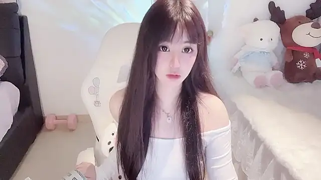 Milla-z online show from September 10, 2025, 8:13 am