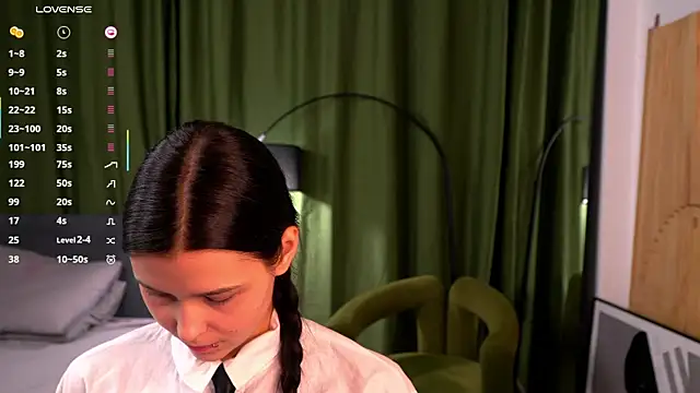 Snapshot of ErlineDumford chatting on March 10, 2025, 7:29 pm ErlineDumford online show from March 10, 2025, 7:29 pm