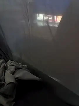 spidersA online show from April 17, 2026, 2:58 am