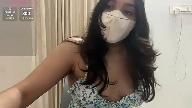 oviyakalra online show from October 28, 2025, 3:18 am