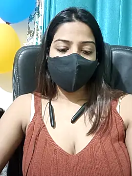 CRAZY  BITE online show from November 21, 2025, 6:29 pm