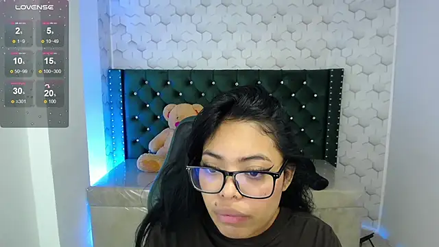 Snapshot of Sarah_evansm chatting on September 11, 2025, 2:11 am Sarah evansm online show from September 11, 2025, 2:11 am