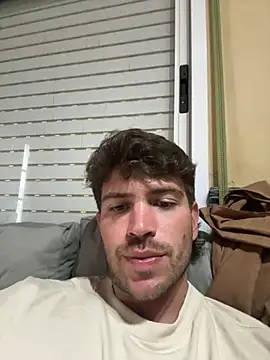 shuki0101 online show from April 15, 2026, 5:28 pm