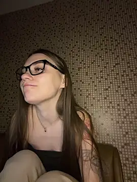 MrrKate online show from June 7, 2026, 12:05 am