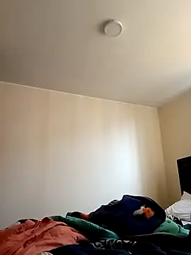 Snapshot of Ali3Martin chatting on March 18, 2025, 12:50 pm Ali3Martin online show from March 18, 2025, 12:50 pm