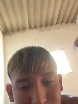 Babyalienqm online show from March 11, 2026, 1:38 pm