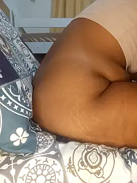 ebonye  online show from March 24, 2026, 6:35 am