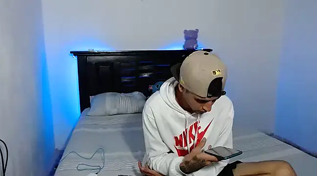 abrahamm 256 online show from February 27, 2025, 2:57 am