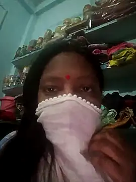 Snapshot of Devi_Chatterjee chatting on March 6, 2025, 5:43 pm Devi Chatterjee online show from March 6, 2025, 5:43 pm
