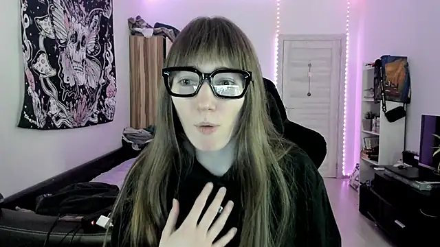 bekkawell online show from February 11, 2026, 3:56 pm