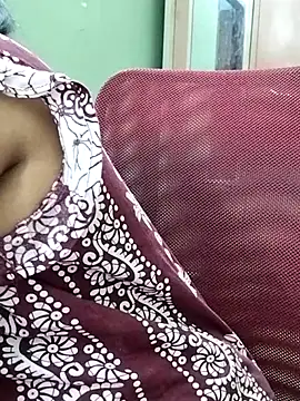 Snapshot of abinaya26 chatting on February 28, 2026, 5:12 pm abinaya26 online show from February 28, 2026, 5:12 pm