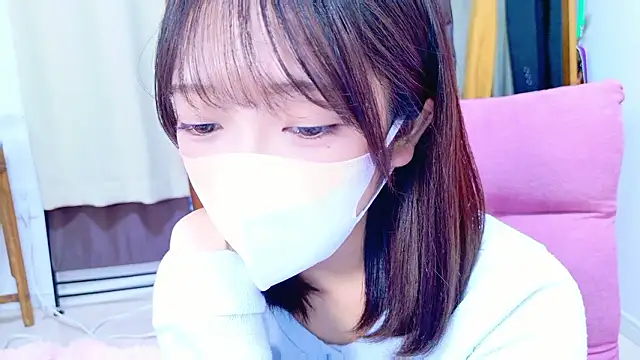 Snapshot of Oo_aki chatting on December 3, 2025, 7:19 am Oo aki online show from December 3, 2025, 7:19 am