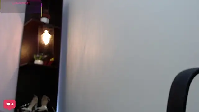 Snapshot of Bonniie_22 chatting on March 5, 2025, 7:38 pm Bonniie 22 online show from March 5, 2025, 7:38 pm