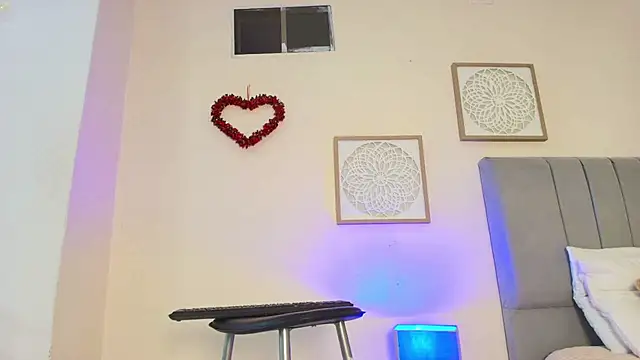 mary cute9 online show from February 28, 2026, 12:16 pm