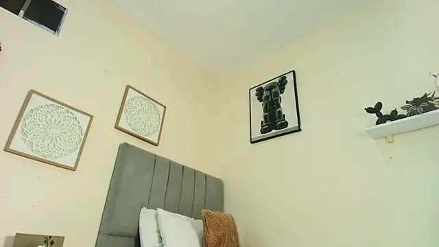 mary cute9 online show from April 17, 2026, 12:08 pm