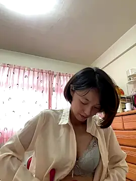 Snapshot of ladypaggy chatting on October 19, 2025, 6:27 am ladypaggy online show from October 19, 2025, 6:27 am