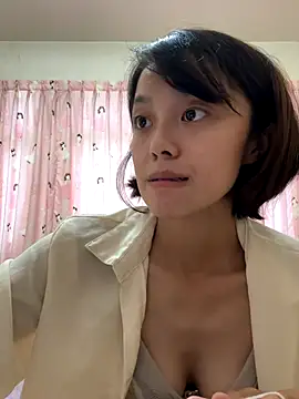 Snapshot of ladypaggy chatting on November 3, 2025, 6:51 am ladypaggy online show from November 3, 2025, 6:51 am