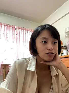 Snapshot of ladypaggy chatting on October 23, 2025, 6:34 am ladypaggy online show from October 23, 2025, 6:34 am