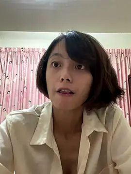 Snapshot of ladypaggy chatting on October 2, 2025, 3:48 pm ladypaggy online show from October 2, 2025, 3:48 pm