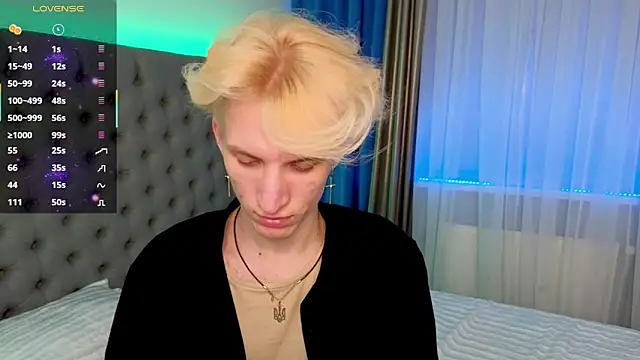 Snapshot of Limon_chik chatting on March 21, 2025, 7:02 pm Limon chik online show from March 21, 2025, 7:02 pm
