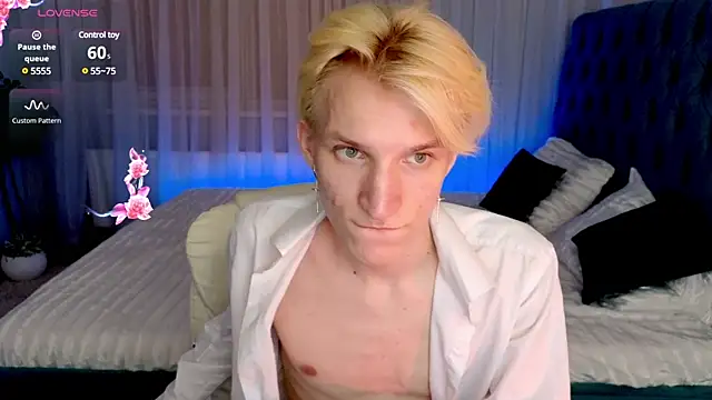 Snapshot of Limon_chik chatting on March 10, 2025, 5:07 pm Limon chik online show from March 10, 2025, 5:07 pm