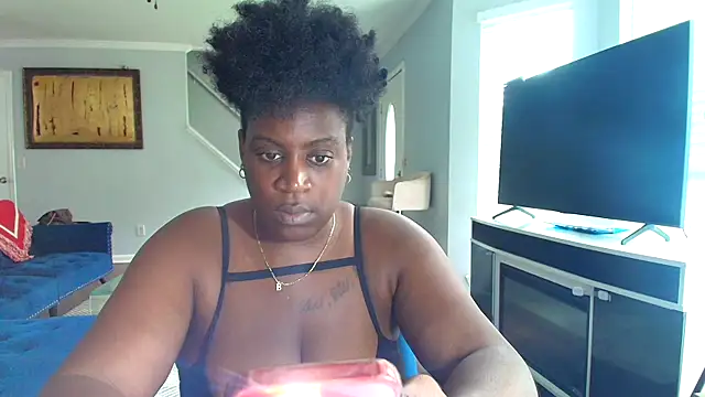 lovelyenigma365 online show from June 16, 2026, 4:51 pm