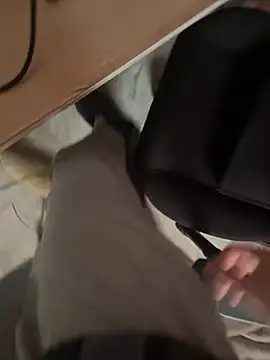 Snapshot of GreekDaddyNickOfficial chatting on March 18, 2025, 8:17 am GreekDaddyNickOfficial online show from March 18, 2025, 8:17 am