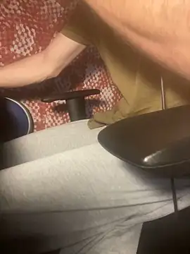 Snapshot of GreekDaddyNickOfficial chatting on March 13, 2025, 3:17 pm GreekDaddyNickOfficial online show from March 13, 2025, 3:17 pm