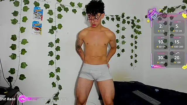 Snapshot of Noah_milleer chatting on December 20, 2025, 11:29 pm Noah milleer online show from December 20, 2025, 11:29 pm