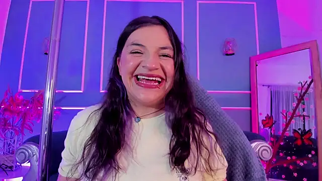 TaraTaylorr online show from February 20, 2026, 3:25 am