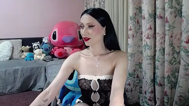 Snapshot of Maddison_Summer chatting on May 8, 2026, 9:40 pm Maddison Summer online show from May 8, 2026, 9:40 pm