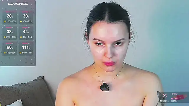 Snapshot of Miss_Vic chatting on July 5, 2026, 8:05 pm Miss Vic online show from July 5, 2026, 8:05 pm