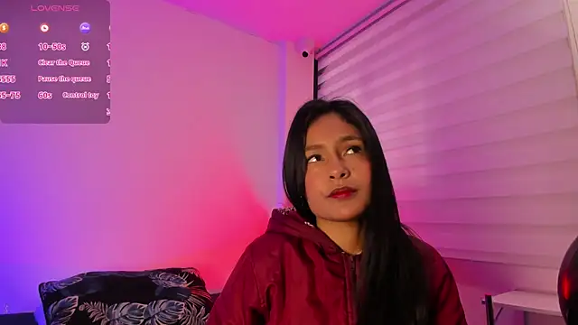 Fernanda liie  online show from April 20, 2026, 12:41 pm