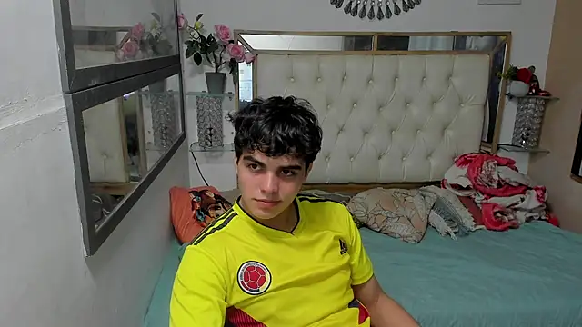 heiker  online show from October 27, 2025, 3:51 am