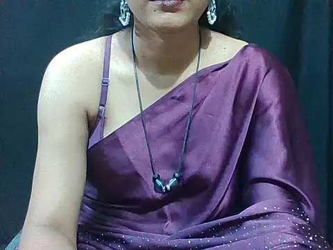 Snapshot of sugandha_bhabhi chatting on December 18, 2025, 4:44 pm sugandha bhabhi online show from December 18, 2025, 4:44 pm