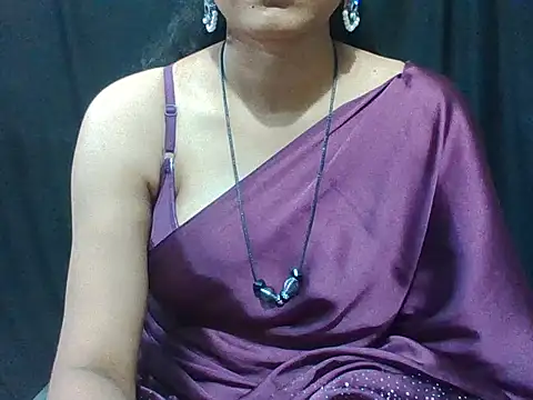 Snapshot of sugandha_bhabhi chatting on November 10, 2025, 5:29 pm sugandha bhabhi online show from November 10, 2025, 5:29 pm