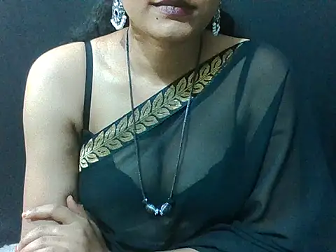 Snapshot of sugandha_bhabhi chatting on October 27, 2025, 4:52 pm sugandha bhabhi online show from October 27, 2025, 4:52 pm